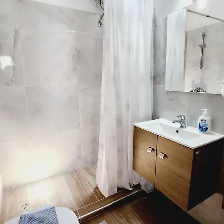Apartment Elpis *