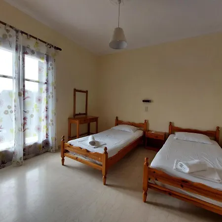 Elpis Apartment Ýpsos